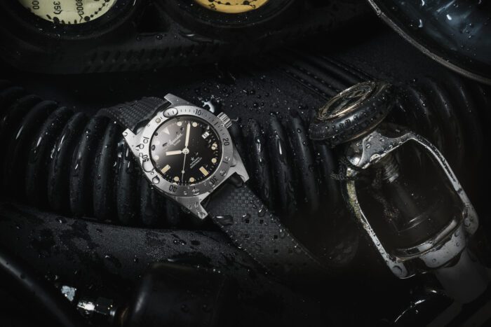 Aquastar Model 60 RE-EDITION Complete Bracelet and Strap Package - Image 3