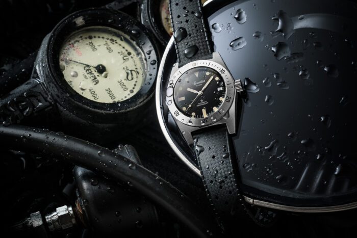 Aquastar Model 60 RE-EDITION Complete Bracelet and Strap Package - Image 2