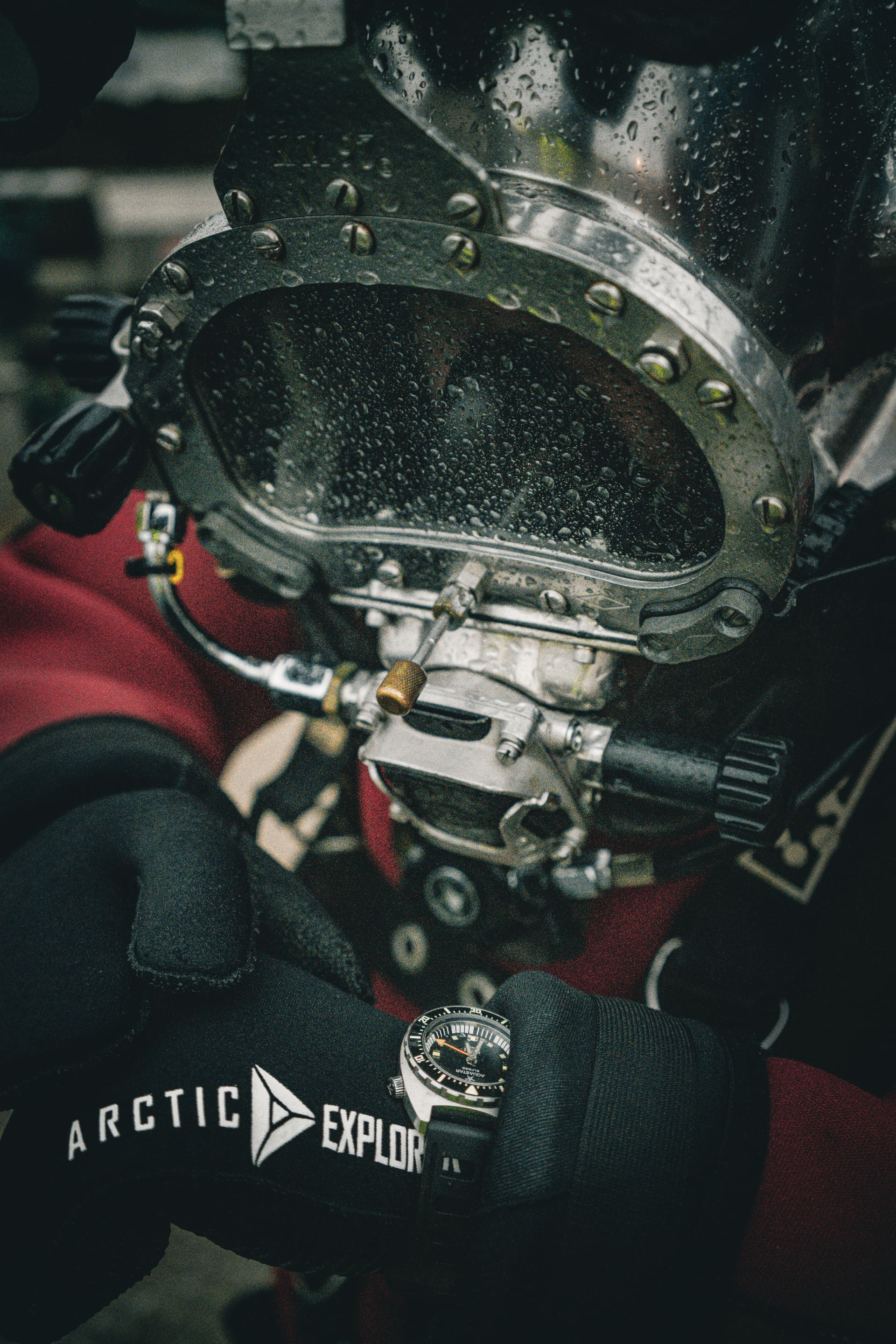 Aquastar Benthos 500 II Founder's Edition von einem Taucher fotografiert, Feldaufnahme 13