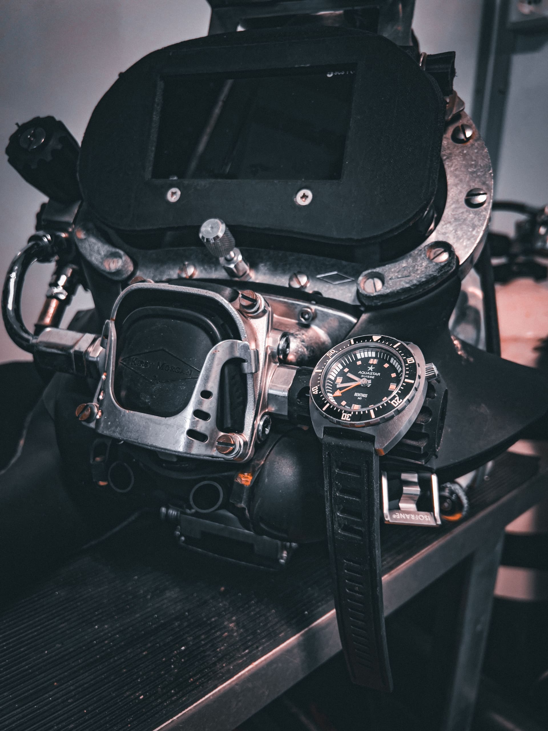 Aquastar Benthos Heritage II on the wrist of a working diver