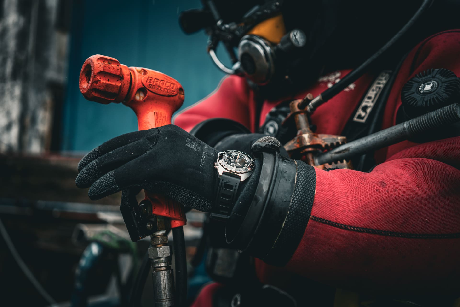 Aquastar Benthos Professional, worn by a working diver