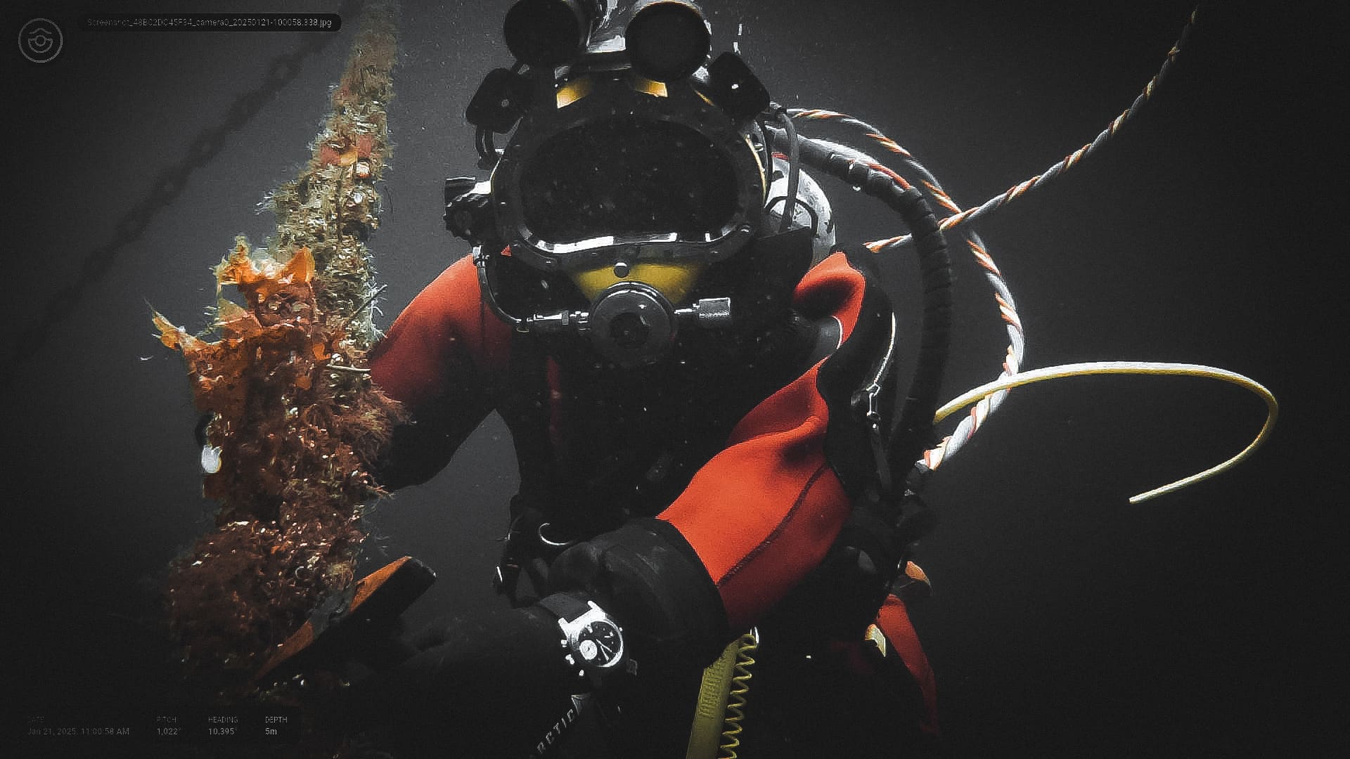 Aquastar Benthos, worn by a working diver